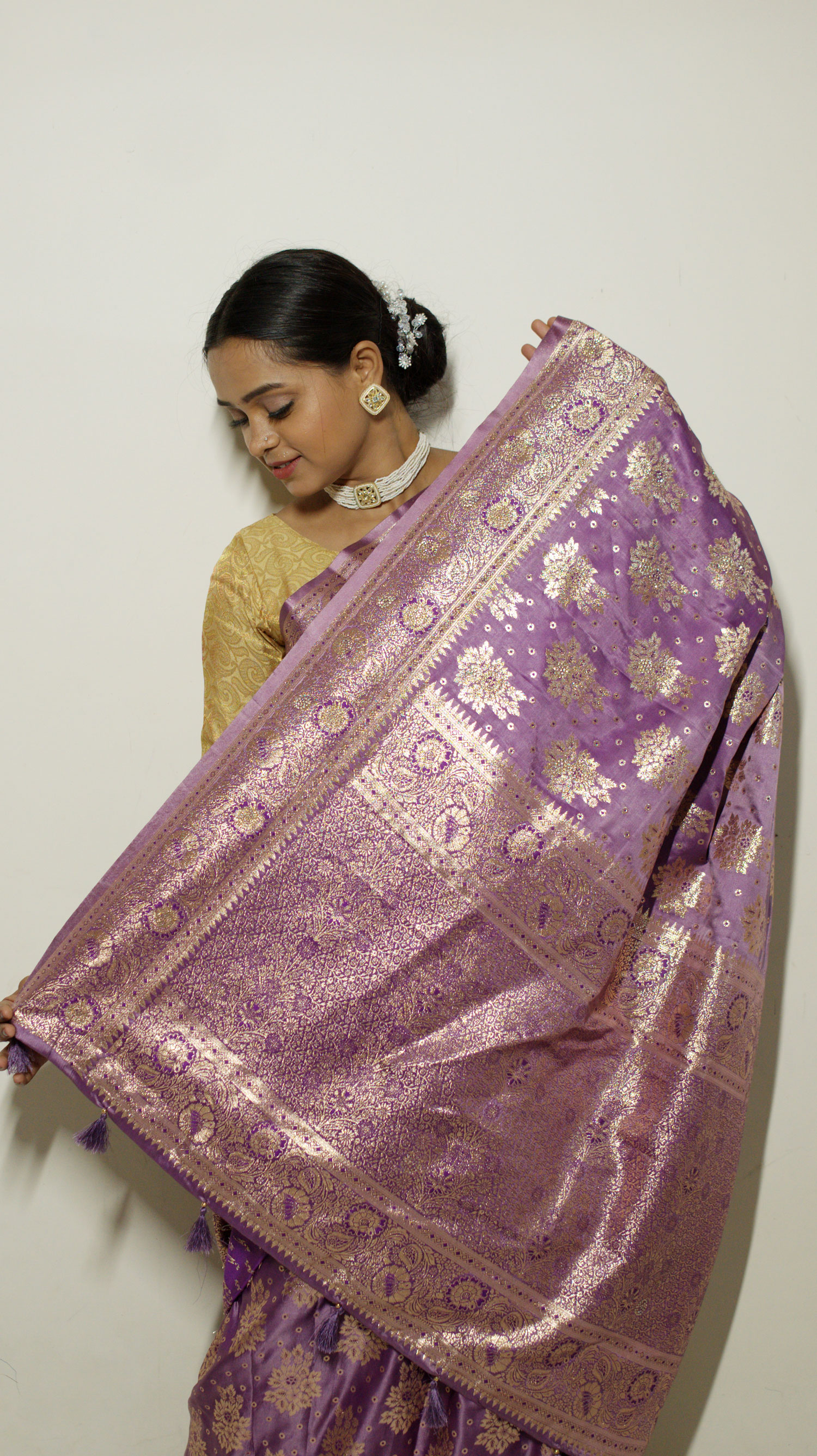 Shahi Amethyst Banarasi Saree