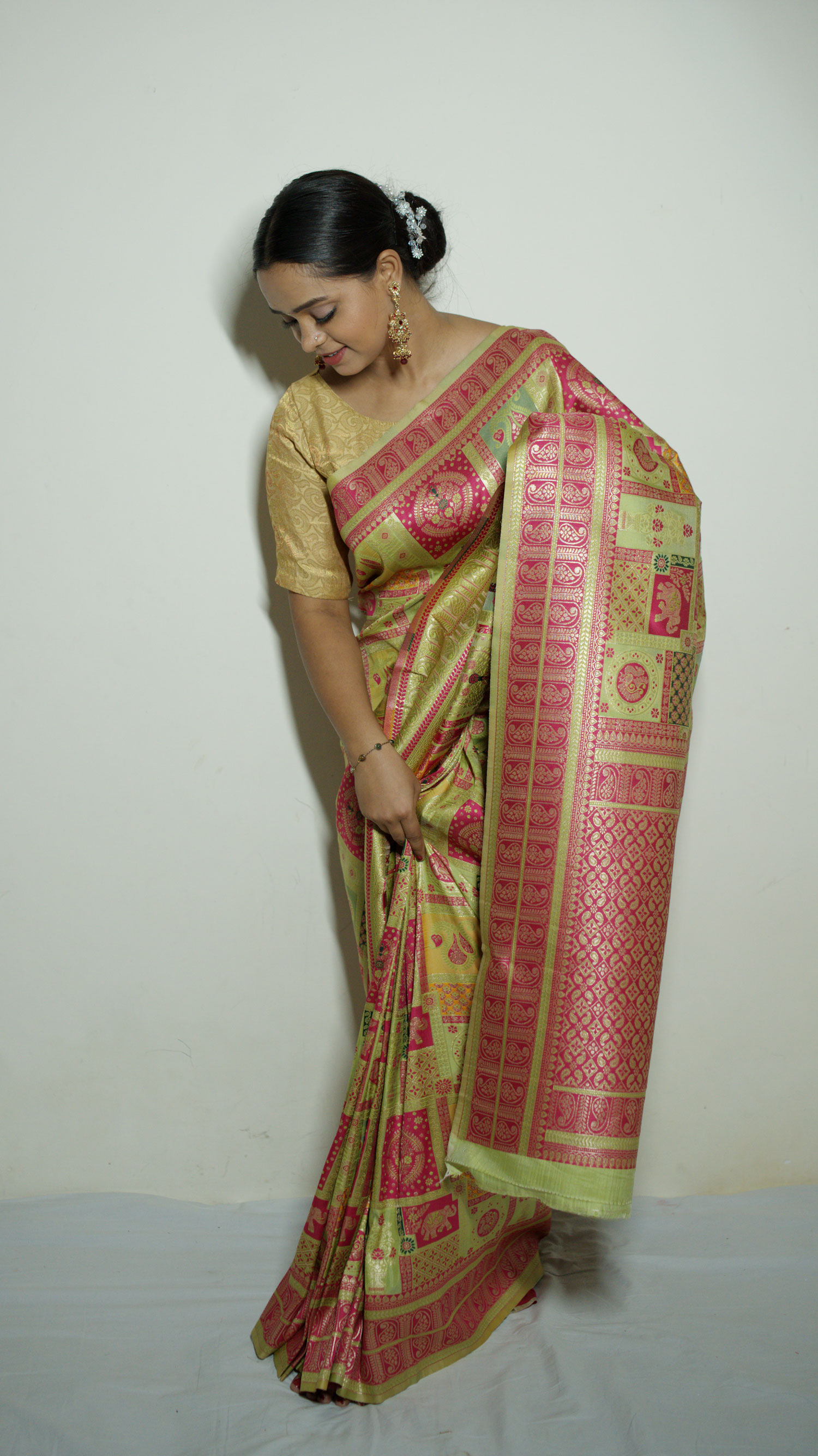 Rang Mahal Banarasi Pashmina Saree